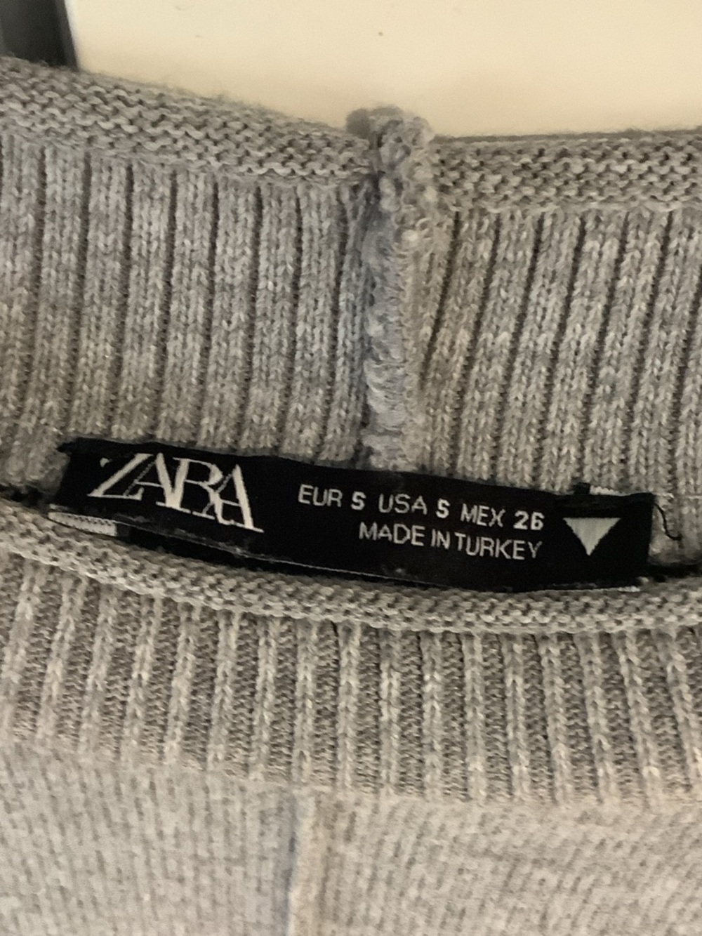 Zara Light Gray Short-Sleeve Knit Mini Dress - Picture 2 of 3